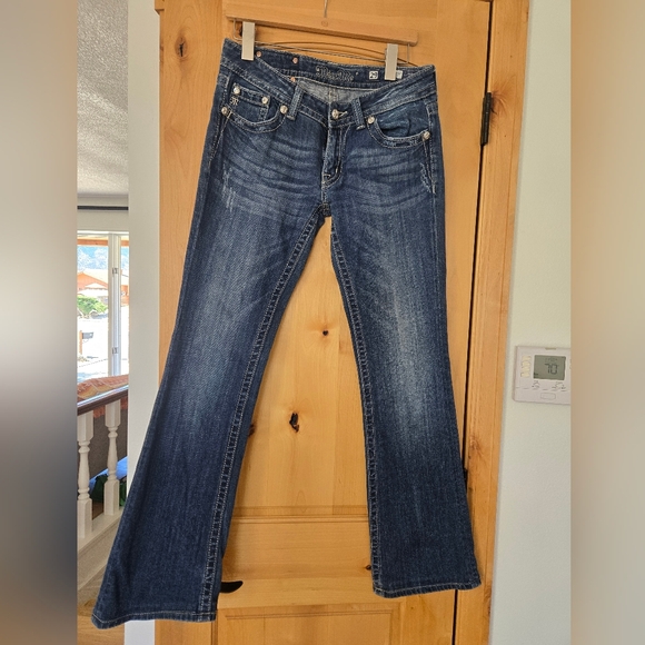 Miss Me Peace Sign Jeans Embellished Distressed Style 29 - Picture 6 of 13